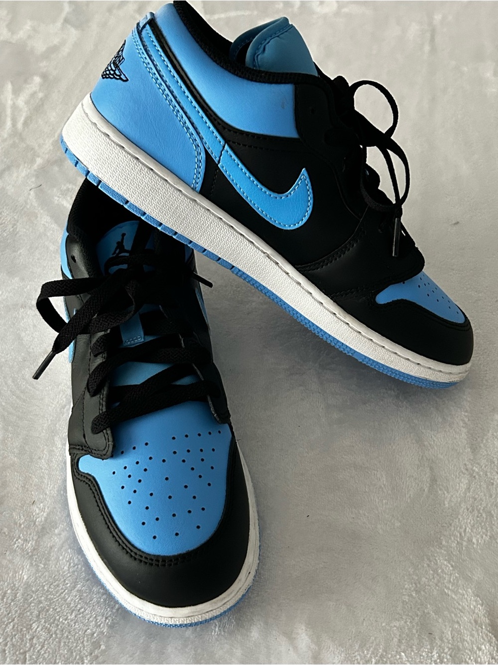 Nike Air Jordan 1 Low Black University Blue 553558-041 Sneakers Size 7Y